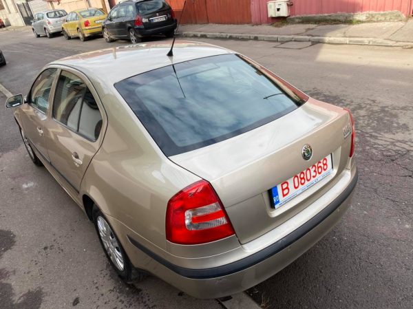 Skoda Octavia, 1.6 benzină, Mai 2006, 156.000 km