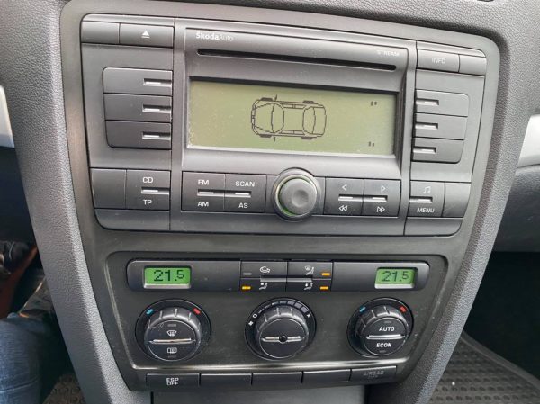 Skoda Octavia, 1.6 benzină, Mai 2006, 156.000 km