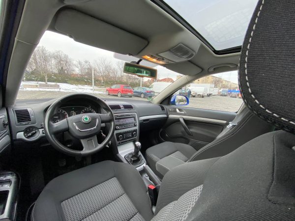 Skoda Octavia, 1.6 diesel, August 2009, 200.000 km