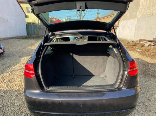 Audi A3, 1.6 diesel TDI, Iulie 2010, 176.000 km