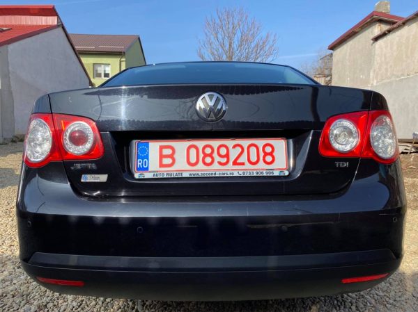 Volkswagen Jetta, 1.6 diesel, Mai 2010, 177.000 km