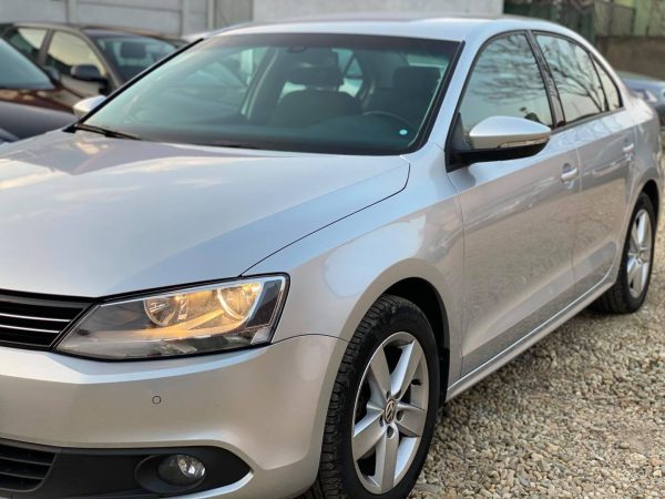 Volkswagen Jetta, 1.6 diesel TDI, Mai 2014, 107.000 km