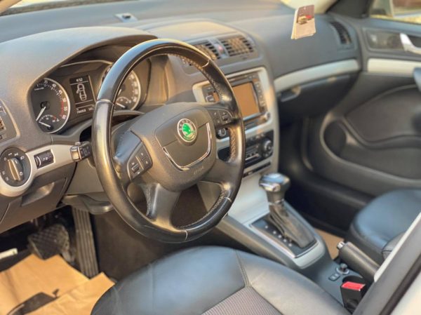 Skoda Octavia Break, 1.6 diesel, Ianuarie 2012, 182.000 km