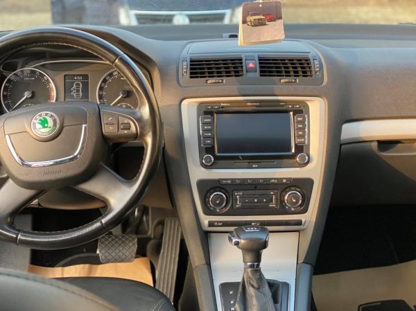 Skoda Octavia Break, 1.6 diesel, Ianuarie 2012, 182.000 km