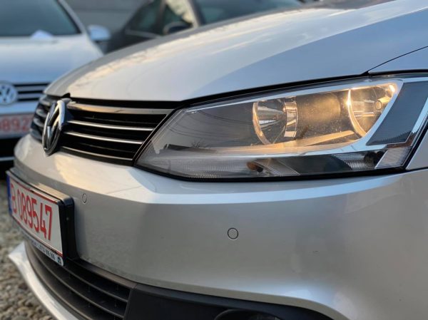 Volkswagen Jetta, 1.6 diesel TDI, Mai 2014, 107.000 km