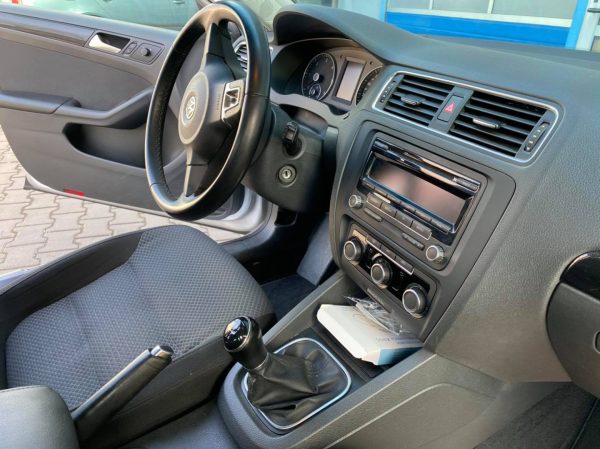 Volkswagen Jetta, 1.6 diesel TDI, Mai 2014, 107.000 km