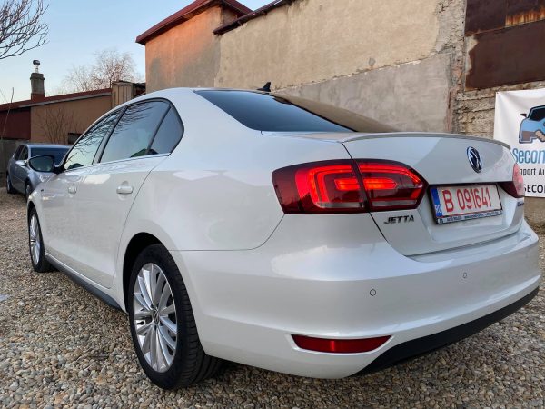 Volkswagen Jetta, 1.4 benzină - hybrid, Octombrie 2013, 187.000 km