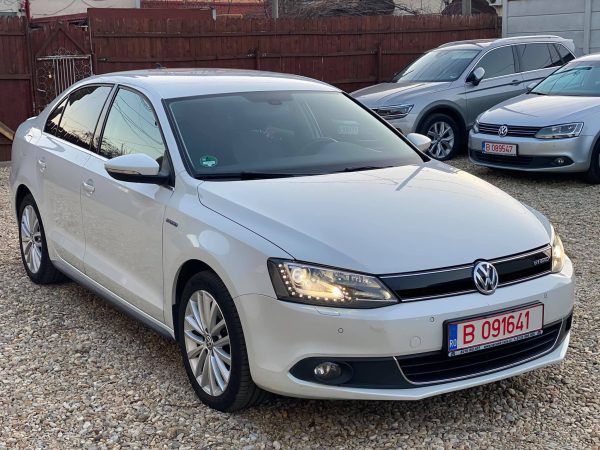 Volkswagen Jetta, 1.4 benzină - hybrid, Octombrie 2013, 187.000 km