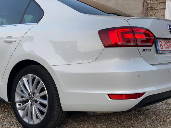 Volkswagen Jetta, 1.4 benzină - hybrid, Octombrie 2013, 187.000 km