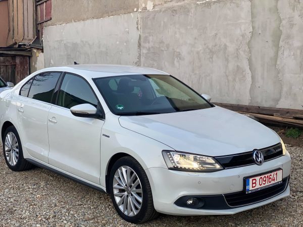 Volkswagen Jetta, 1.4 benzină - hybrid, Octombrie 2013, 187.000 km