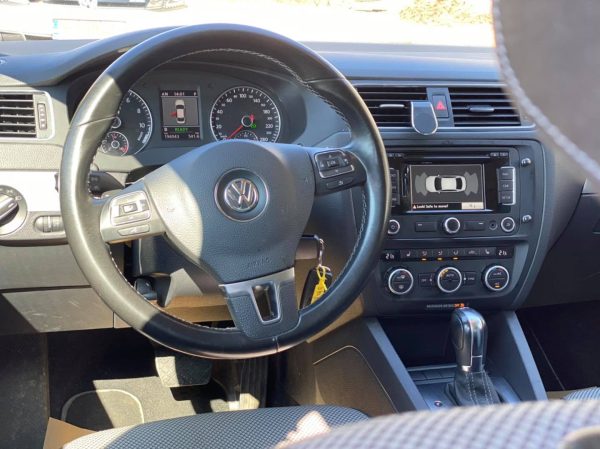 Volkswagen Jetta, 1.4 benzină - hybrid, Septembrie 2014, 190.000 km