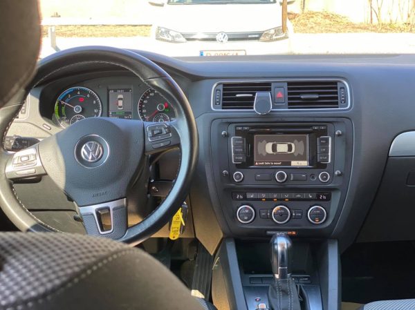 Volkswagen Jetta, 1.4 benzină - hybrid, Septembrie 2014, 190.000 km