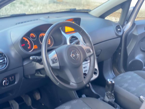 Opel Corsa, 1.3 diesel CDTI, Septembrie 2012, 186.000 km