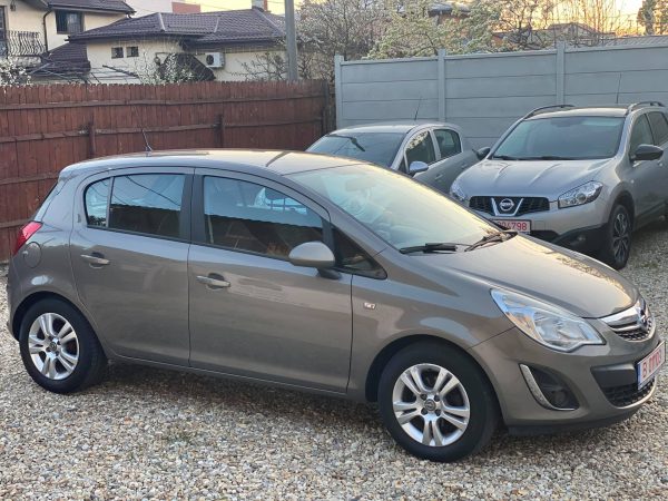 Opel Corsa, 1.3 diesel CDTI, Septembrie 2012, 186.000 km
