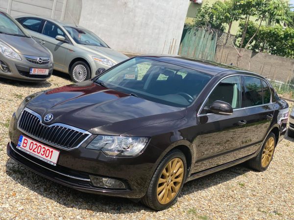 Skoda Superb, 1.6 diesel, Martie 2015, 155.000 km