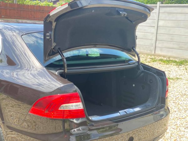 Skoda Superb, 1.6 diesel, Martie 2015, 155.000 km