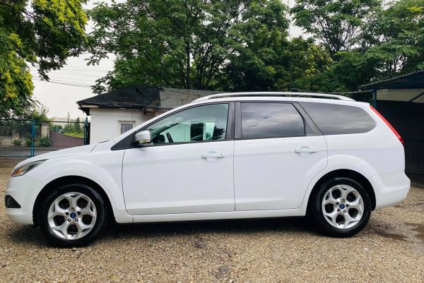 Ford Focus, 1.6 diesel, Martie 2011, 220.000 km