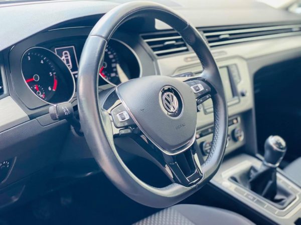 Volkswagen Passat, 1.6 diesel, 2017, 100.000 km