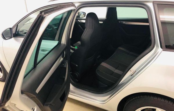 Skoda Octavia, 1.6 diesel, martie 2018, 198.000 km