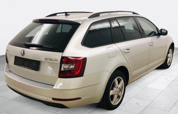 Skoda Octavia, 1.6 diesel, martie 2018, 198.000 km