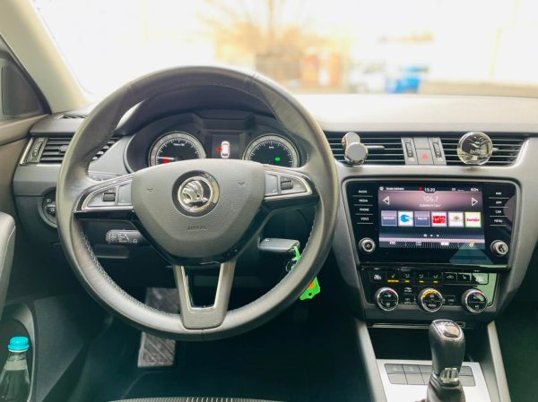 Skoda Octavia, 1.6 diesel, martie 2018, 198.000 km