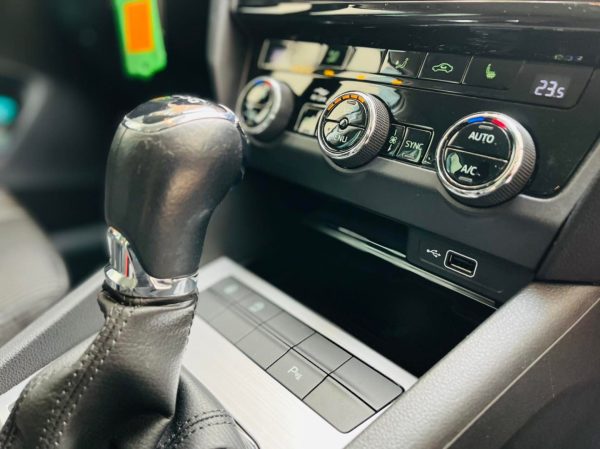 Skoda Octavia, 1.6 diesel, martie 2018, 198.000 km