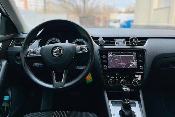 Skoda Octavia, 1.6 diesel, martie 2018, 198.000 km