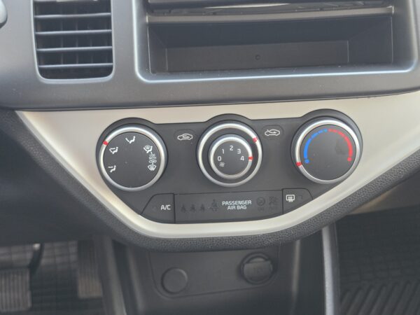 Kia Picanto second hand 2015 – foto 21