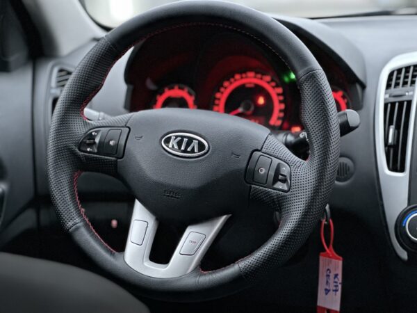 Kia cee'd 1.6 Mind