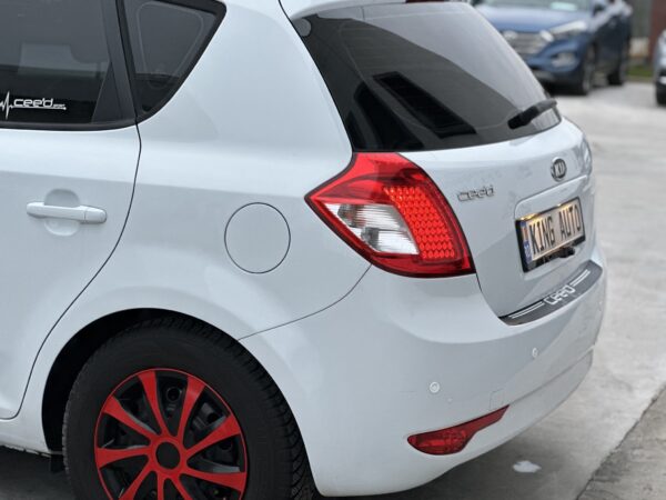 Kia cee'd 1.6 Mind