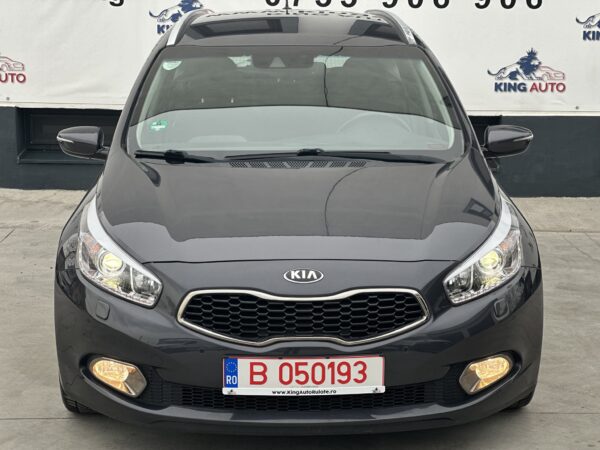 Kia cee'd 1.6 GDI Spirit AUTOMAT /XENON/ 1.6 BENZINA /130.000 km