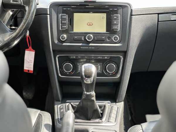 SKODA SUPERB GreenLine 2012 Diesel 1.6 Piele XenonNAVI