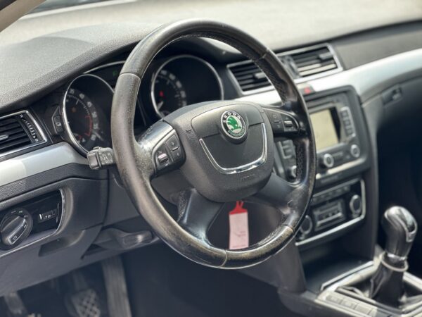 SKODA SUPERB GreenLine 2012 Diesel 1.6 Piele XenonNAVI
