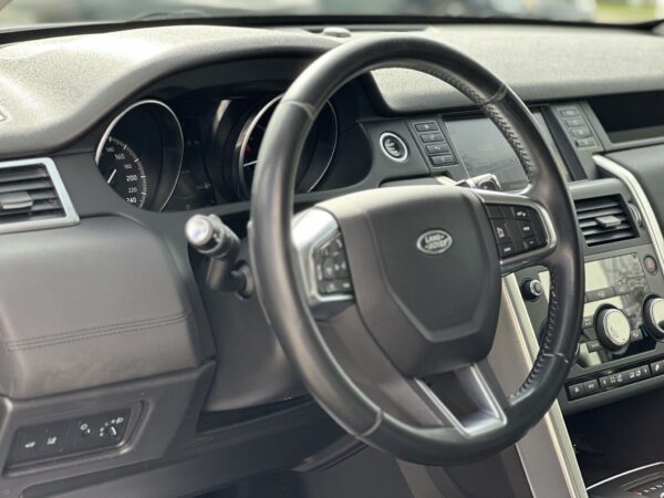 Land Rover Discovery Sport 2.0 Td4 SE AWD