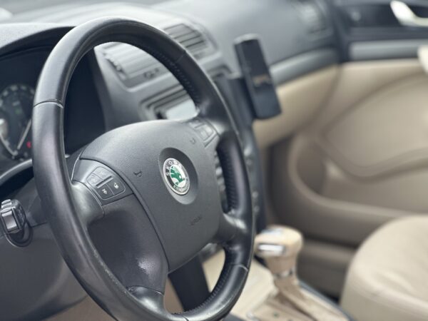 SKODA OCTAVIA 2.0 DIESEL  DSG /140 CP /DSG /149.000 km/2008