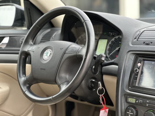 SKODA OCTAVIA 2.0 DIESEL  DSG /140 CP /DSG /149.000 km/2008