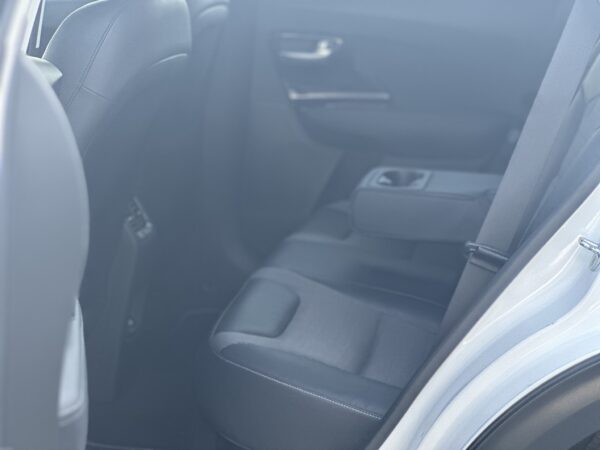 Kia Niro 1.6 Hybrid Active AUTOMAT /HYBRID /ALB PELAT /2016/XENON/NAVI