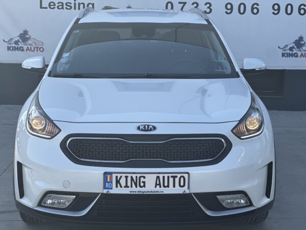 Kia Niro 1.6 Hybrid Active AUTOMAT /HYBRID /ALB PELAT /2016/XENON/NAVI