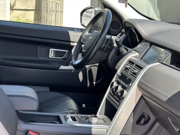 Land Rover Discovery Sport 2.0 Td4 HSE