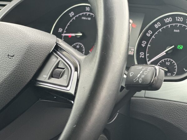 SKODA SUPERB COMBI 2019 / 170.000 km