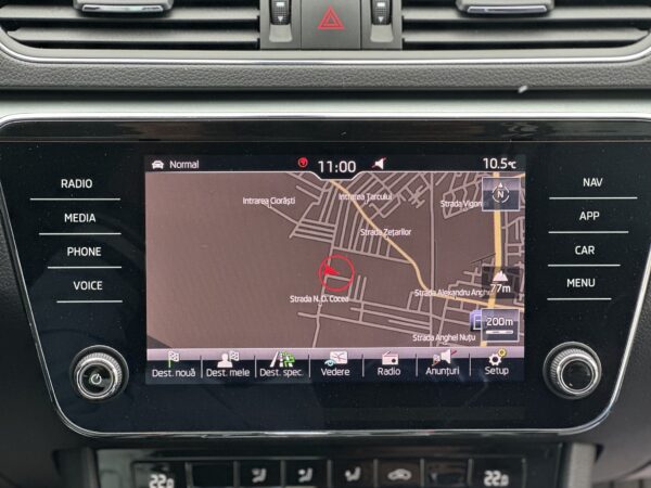 SKODA SUPERB COMBI 2019 / 170.000 km