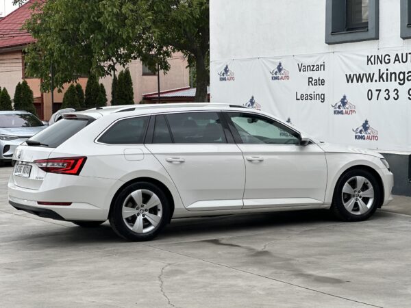 SKODA SUPERB COMBI 2019 / 170.000 km