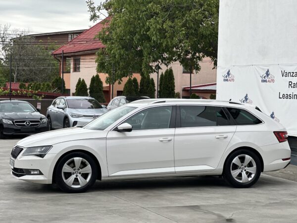 SKODA SUPERB COMBI 2019 / 170.000 km