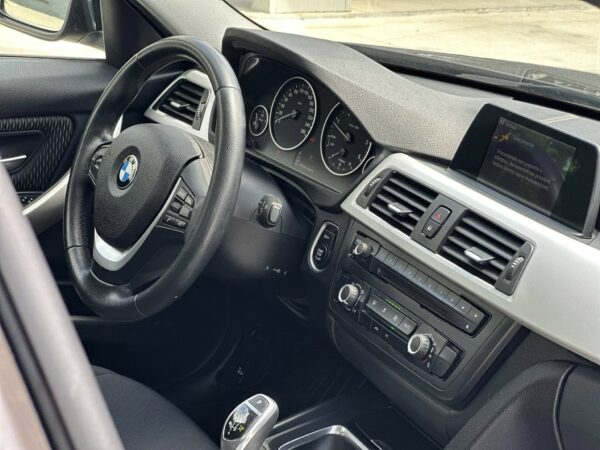 BMW 3er 320d / Automat / Diesel