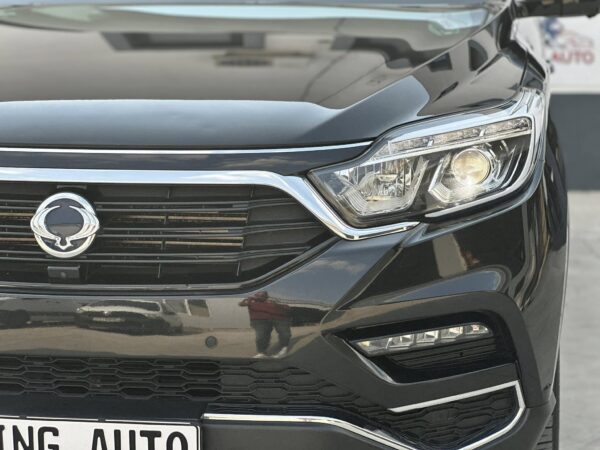 SsangYong REXTON 2.2 e-XDi 220 4WD Aut. Sapphire