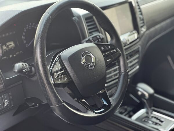 SsangYong REXTON 2.2 e-XDi 220 4WD Aut. Sapphire