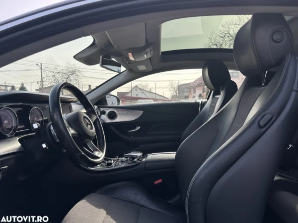 MERCEDES E220 COUPE