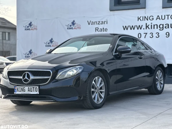 MERCEDES E220 COUPE