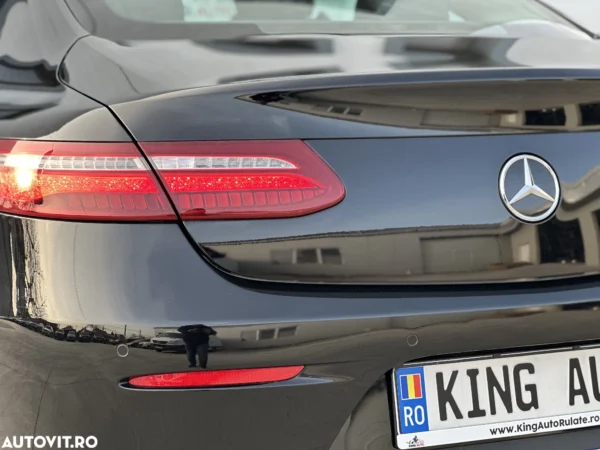 MERCEDES E220 COUPE
