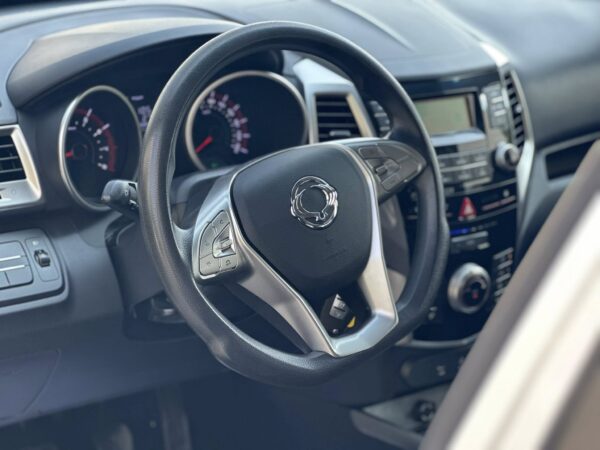 Ssangyong Tivoli 1.6 Be 4x2 (KGM)